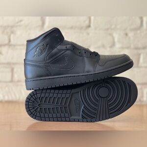 Nike Air Jordan 1 Mid Retro Triple Black Basketball Shoes 554724-093 Men Sizes